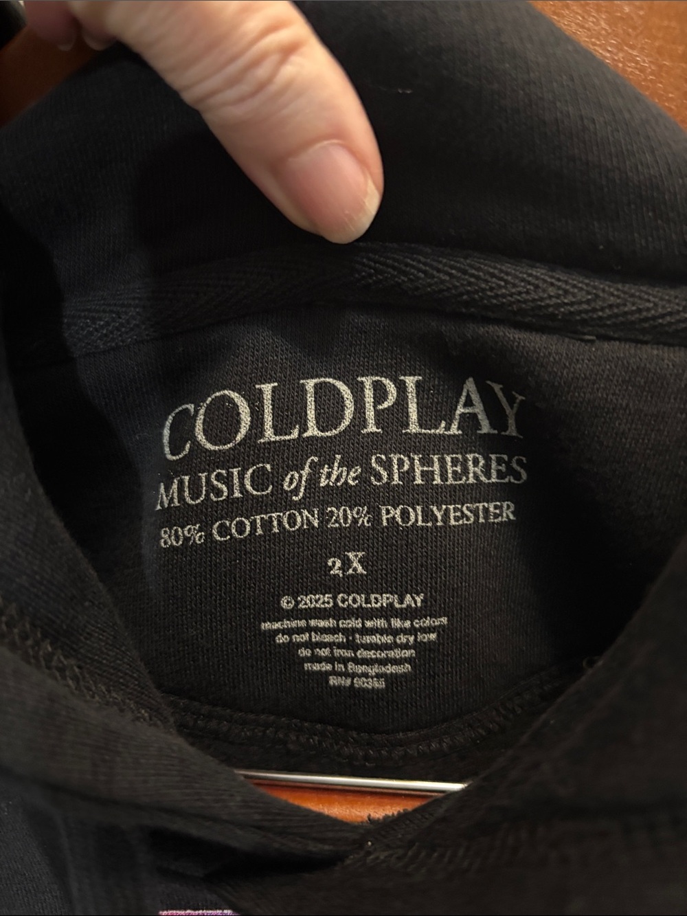 Official Coldplay Music of the Shperes Tour Hoodie Black 2XL Like New - Picture 2 of 8